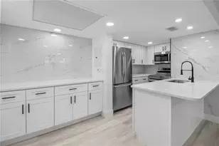 4754 Marine Pkwy, New Port Richey, FL 34652 - Photo 5