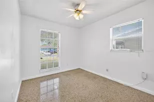 7317 Filbert Ln, Tampa, FL 33637 - Photo 23
