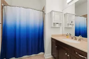 605 Manatee Dr, Ruskin, FL 33570 - Photo 19