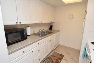 12760 Indian Rocks Rd, Largo, FL 33774 - Photo 7