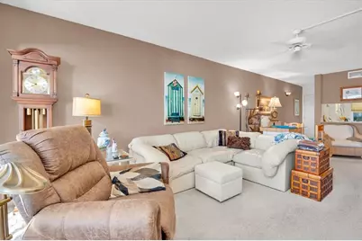 6265 Sun Boulevard #107, Saint Petersburg, FL 33715 - Photo 11
