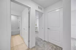 1095 Kistna Dr, Zephyrhills, FL 33540 - Photo 51