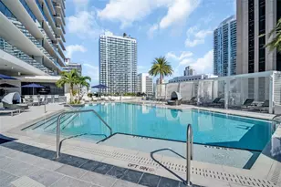 275 1st Ave S, Saint Petersburg, FL 33701 - Photo 51