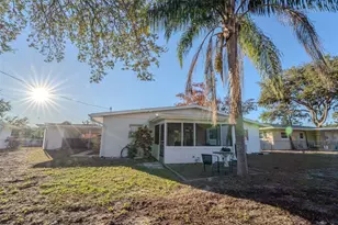 199 Tropic Blvd W, Largo, FL 33770 - Photo 35