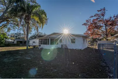 199 Tropic Boulevard W, Largo, FL 33770 - Photo 39