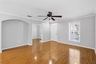 5908 Beaconpark St, Lithia, FL 33547 - Photo 11