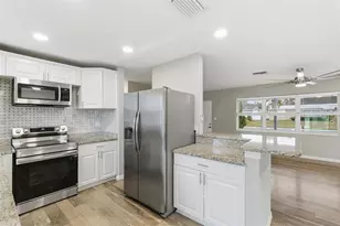 5613 57th Ave N, Saint Petersburg, FL 33709 - Photo 7