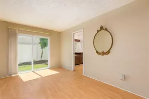 6809 Twelve Oaks Blvd, Tampa, FL 33634 - Photo 21