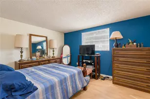 6809 Twelve Oaks Blvd, Tampa, FL 33634 - Photo 35