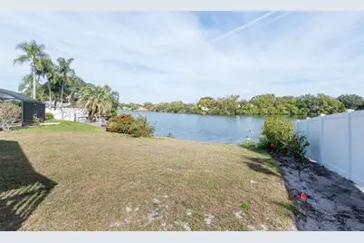 6809 Twelve Oaks Boulevard, Tampa, FL 33634 - Photo 41