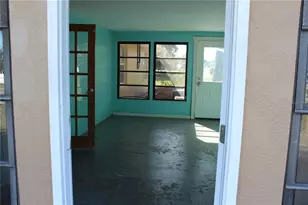 2718 Shadywood Pl, Lakeland, FL 33810 - Photo 17