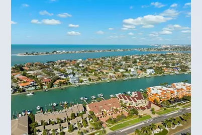 740 Pinellas Bayway S, Tierra Verde, FL 33715 - Photo 5