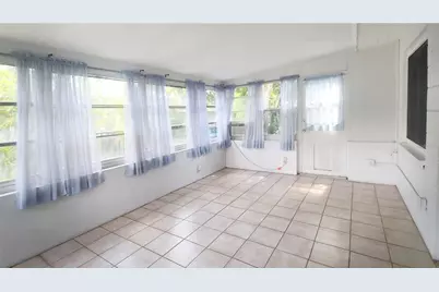 655 42nd Avenue N, Saint Petersburg, FL 33703 - Photo 25