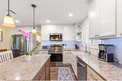 7133 Augusta Boulevard, Seminole, FL 33777 - Photo 11