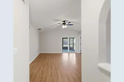 939 Sandywood Drive, Brandon, FL 33510 - Photo 7