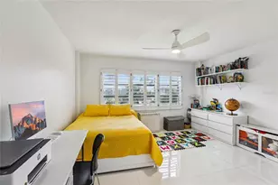 1100 N Shore Dr NE, Saint Petersburg, FL 33701 - Photo 15