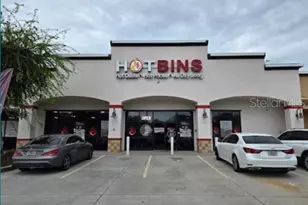 1423 E Brandon Blvd, Brandon, FL 33511 - Photo 1