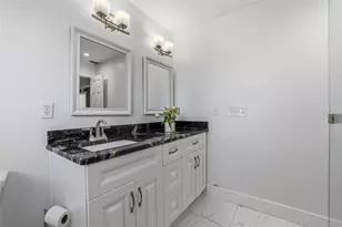 726 Fortuna Dr, Brandon, FL 33511 - Photo 31