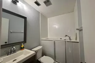 9715 Hidden Oaks Cir, Tampa, FL 33612 - Photo 25