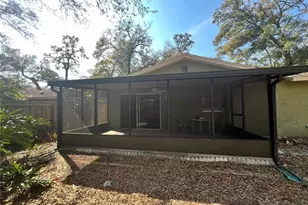 9715 Hidden Oaks Cir, Tampa, FL 33612 - Photo 5