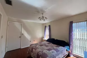 9715 Hidden Oaks Cir, Tampa, FL 33612 - Photo 19