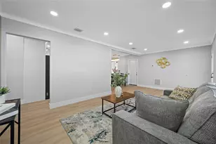 11702 84th Ave, Seminole, FL 33772 - Photo 5