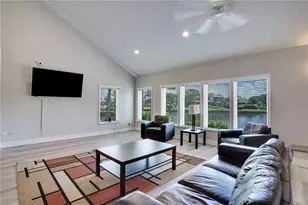 6315 Newtown Cir, Tampa, FL 33615 - Photo 31