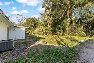 1651 SW 3rd St, Ocala, FL 34471 - Photo 5