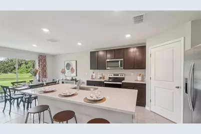 3521 Melody Gardens Place, Plant City, FL 33565 - Photo 3