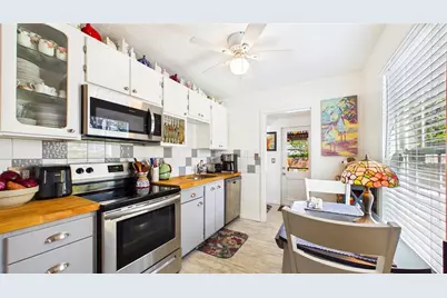 5129 17th Avenue S, Gulfport, FL 33707 - Photo 9