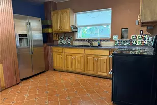 5235 71st St N, Saint Petersburg, FL 33709 - Photo 9