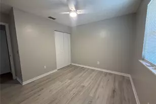 8534 Channelview Cir, Tampa, FL 33614 - Photo 7