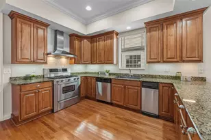 2722 N Myrtle Ave, Tampa, FL 33602 - Photo 17