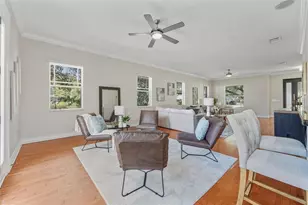 2722 N Myrtle Ave, Tampa, FL 33602 - Photo 9