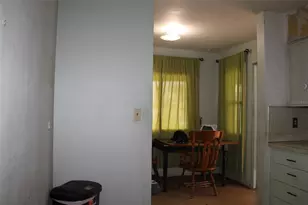 5220 86th Ave N, Pinellas Park, FL 33782 - Photo 9