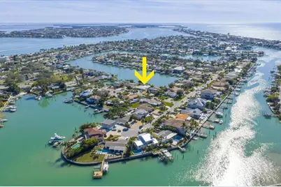 201 Isle Drive, Saint Pete Beach, FL 33706 - Photo 19