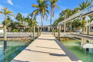 2890 Alton Dr, Saint Pete Beach, FL 33706 - Photo 69