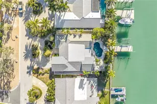 2890 Alton Dr, Saint Pete Beach, FL 33706 - Photo 83