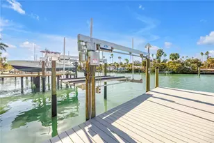 2890 Alton Dr, Saint Pete Beach, FL 33706 - Photo 65