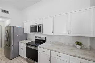 5903 Birchwood Dr, Tampa, FL 33625 - Photo 7