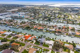 3912 46th Ave S, Saint Petersburg, FL 33711 - Photo 95