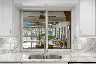 3912 46th Ave S, Saint Petersburg, FL 33711 - Photo 23