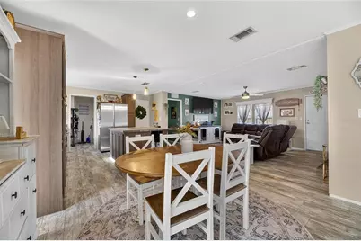 39344 Bohan Ln, Zephyrhills, FL 33540 - Photo 25