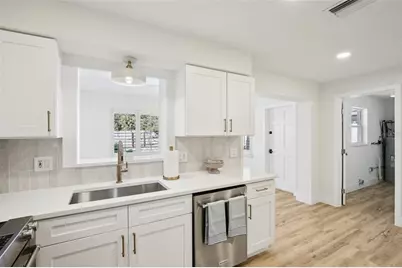 2090 Ridgelane Road, Clearwater, FL 33755 - Photo 11