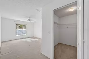 512 Atwood Ave N, Saint Petersburg, FL 33702 - Photo 41