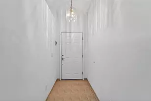512 Atwood Ave N, Saint Petersburg, FL 33702 - Photo 7