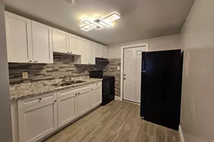 5322 Pine St, Seffner, FL 33584 - Photo 5