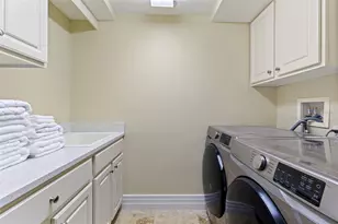 1350 Gulf, Clearwater Beach, FL 33767 - Photo 29