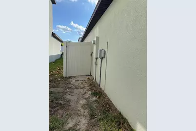 10103 Rose Petal Place, Riverview, FL 33578 - Photo 23