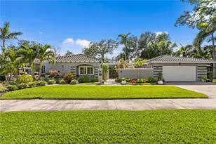 720 Brightwaters Blvd NE, Saint Petersburg, FL 33704 - Photo 35